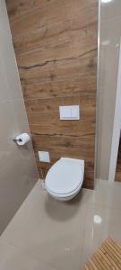 Φωτογραφία από το άλμπουμ του Luma Haven σε Selimbar