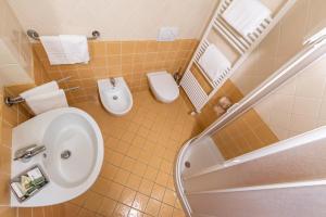 Gallery image of Sarzana-Charming Room Pool and BB in Sarzana +15 photos