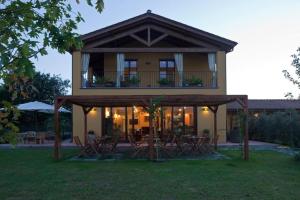 Fotografie z fotogalerie ubytování Sarzana-Charming Room Pool and BB v destinaci Sarzana