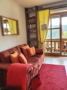 Posezení v ubytování Gemütliche Ferienwohnung Mit Blick Auf Die Donau