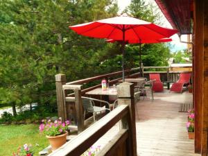 Zahrada ubytování Chalet Confortable 14 Pers, 6 Ch, Wi-Fi, Parking, 300m des Pistes Serre Chevalier - FR-1-762-50