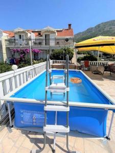 Πισίνα στο ή κοντά στο Apartments and rooms with a swimming pool Mlini, Dubrovnik - 22386