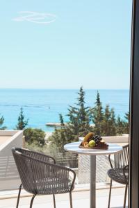 Φωτογραφία από το άλμπουμ του Drymades Inn Resort σε Dhërmi