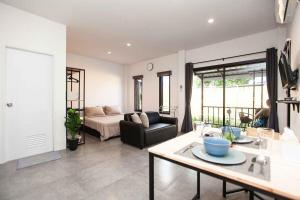 Μια τηλεόραση ή/και κέντρο ψυχαγωγίας στο Comfortable houses БАМБУК