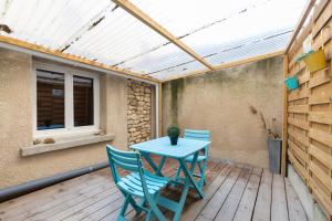 Μπαλκόνι ή βεράντα στο L'Antique - Au pied du Théâtre - 1 à 4 pers - Wifi