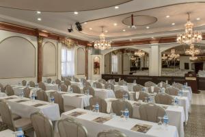 Εστιατόριο ή άλλο μέρος για φαγητό στο Hotel Ickale