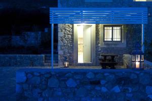 Το κτήριο όπου στεγάζεται  η βίλα