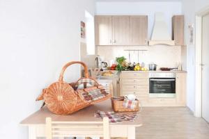 Η κουζίνα ή μικρή κουζίνα στο Deluxe King Size Studio - Aloe