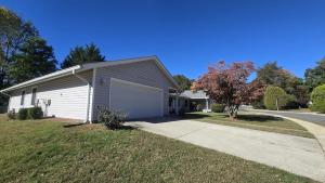 Το κτήριο όπου στεγάζεται  η βίλα