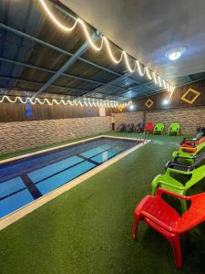 Πισίνα στο ή κοντά στο Villa Tone +6 φωτογραφίες