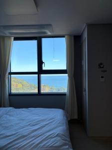 Gallery image of 동해 디딤스테이 in Yongjŏng