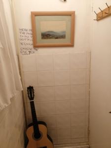 Ένα μπάνιο στο Guest house in rear garden +57 φωτογραφίες