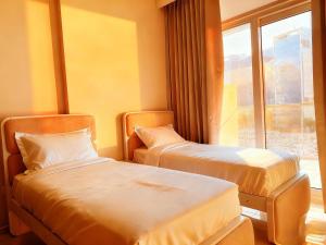 Ένα ή περισσότερα κρεβάτια σε δωμάτιο στο Central Downtown 2 bedroom 5 people more Reva Residences Business Bay near Metro +9 φωτογραφίες