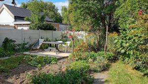 Vườn quanh Lieria