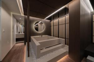 Φωτογραφία από το άλμπουμ του 에스티르 신사 στη Σεούλ +25 φωτογραφίες