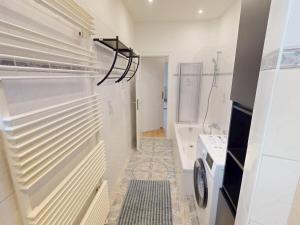 Ένα μπάνιο στο Ferien- und Monteurwohnung "Goitzscheluft" +9 φωτογραφίες