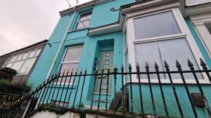 Το κτήριο όπου στεγάζεται  η παραθεριστική κατοικία