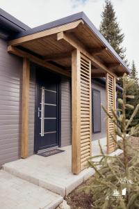 Budova, kde se chata nachází