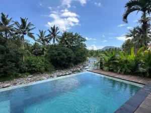 Πισίνα στο ή κοντά στο Uma Swari Suites Villa Sidemen