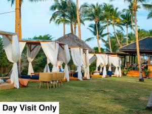 Κήπος έξω από το Hotel Bijoux