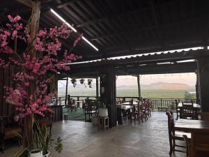 Gallery image of BaanPhutawanLanta in Ban Mo Nae