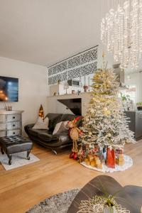 Et opholdsområde på Retreat Living Bensheim - Sauna - Garten - Parkplatz