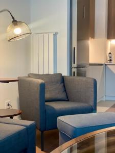 Χώρος καθιστικού στο 1BR Urban Hideaway at BW