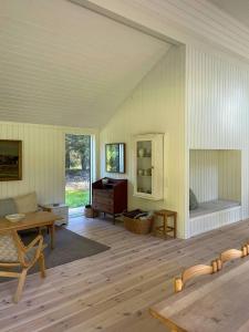 Χώρος καθιστικού στο Modern And Idyllic Holiday Home With Forest Views