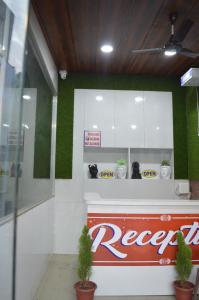 Vstupní hala nebo recepce v ubytování Aakarsh Hill View Hotel + 55 fotografií