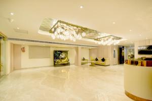 Khu vực sảnh/lễ tân tại Palette Naveena Grand Hyderabad