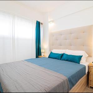 Postel nebo postele na pokoji v ubytování Costa Terrace + 35 fotografií