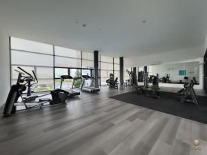 Fitness centrum a/nebo fitness zařízení v ubytování Rumaho Upton by Elica Kuching