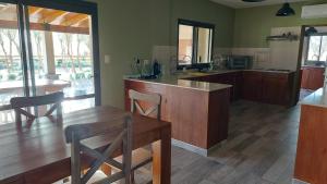 Η κουζίνα ή μικρή κουζίνα στο Casa en Estancias de Cafayate A38
