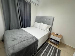 Postel nebo postele na pokoji v ubytování apartamento estudio moderno de 1 habitacion