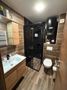 Φωτογραφία από το άλμπουμ του Royal Gold & Spa Kop στο Κοπαόνικ +49 φωτογραφίες