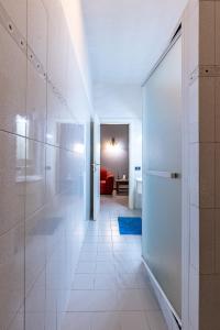 Vannituba majutusasutuses Novoli Comfort Apartment Balcony & Tramvia