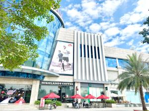 Budova, kde se apartmán nachází + 45 fotografií