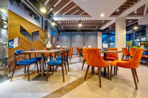 Φωτογραφία από το άλμπουμ του Tomy Forest Cigar Bar σε Ocka Gora