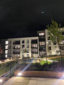 Το κτήριο όπου στεγάζεται  το διαμέρισμα