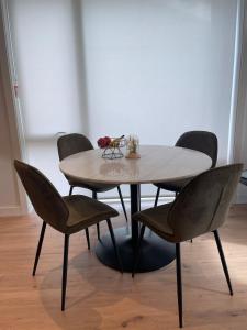 Фотография из галереи Cozy Ensuite room в Дублине +2 фотографии