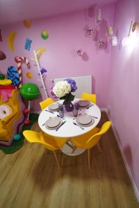 Η παιδική λέσχη του Le Candy by Clem +13 φωτογραφίες