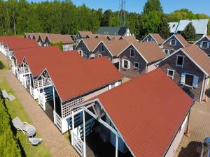 Το κτήριο όπου στεγάζεται  η παραθεριστική κατοικία