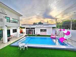 Bazén v ubytování Missawa Pool Villa Bangsaen nebo v jeho okolí + 10 fotografií