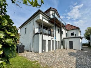 Το κτήριο όπου στεγάζεται  το διαμέρισμα