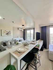 Χώρος καθιστικού στο Enchanté Studios