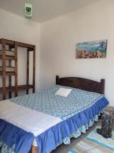 Ένα ή περισσότερα κρεβάτια σε δωμάτιο στο Casa Bercana, en pueblo La Caldera