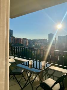 Μπαλκόνι ή βεράντα στο Noor Apartments +8 φωτογραφίες