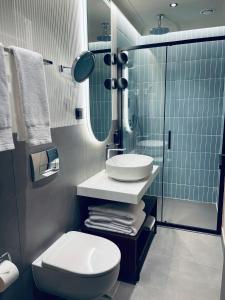 Ένα μπάνιο στο Hotel Trianon +9 φωτογραφίες