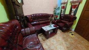 Χώρος καθιστικού στο Affordable Homestay Just 1 Hour from Makassar Airport