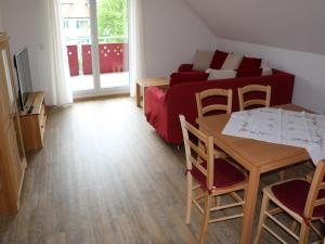 TV a/nebo společenská místnost v ubytování Ferienwohnungen Beilerstädtle